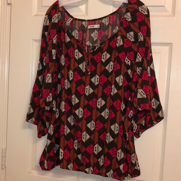 Super soft light weight 3/4 banded sleeve blouse - Picture 1 of 5